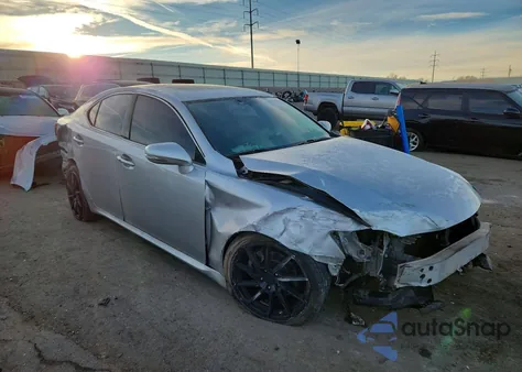 2010 Lexus Is 250 z USA, uszkodzony, nr VIN JTHCF5C2XA5037209